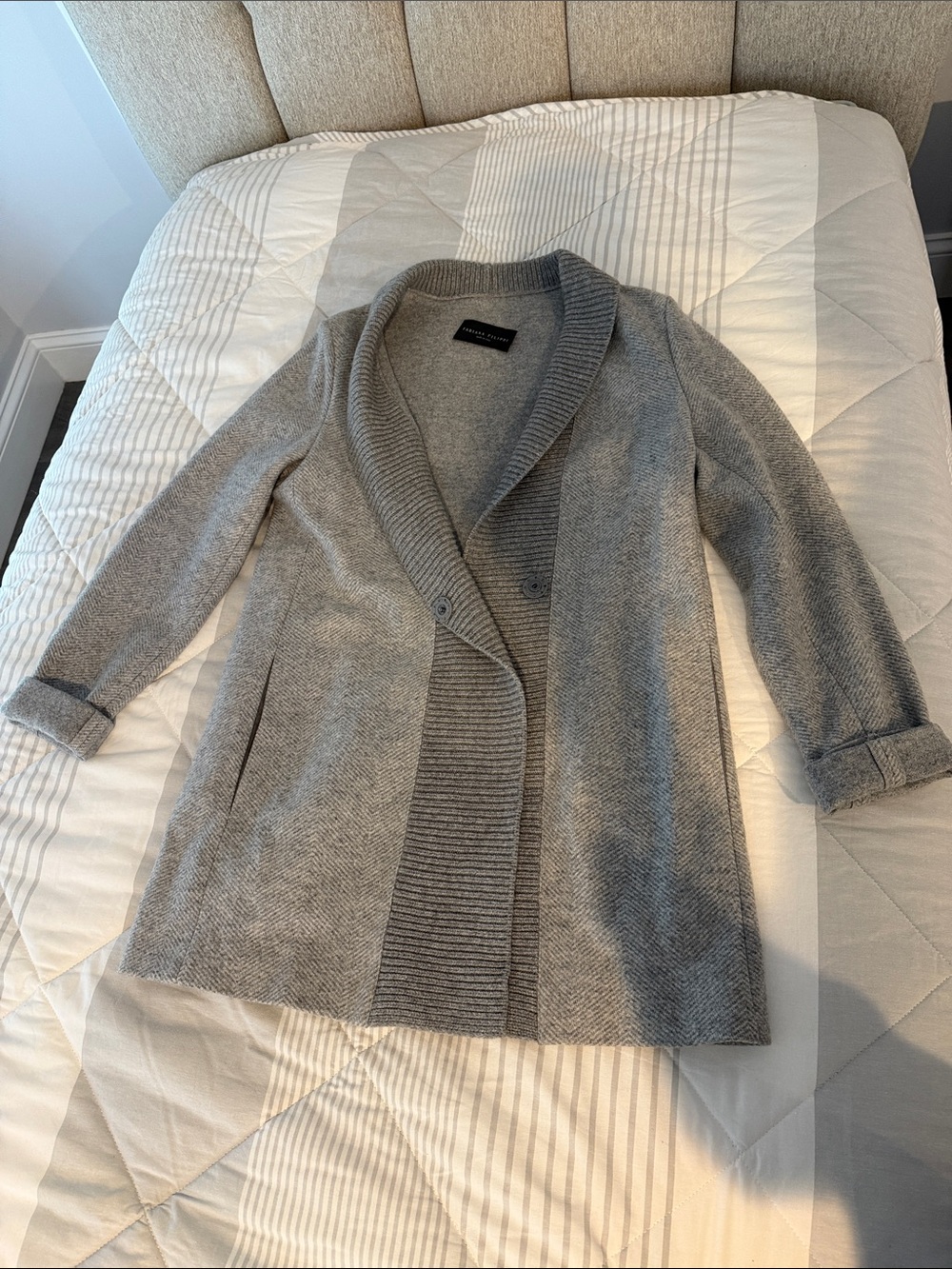 Light Gray Shawl-Collar Open Cardigan Sweater
